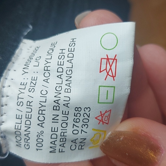 Vintage Sweater - Picture 5 of 5